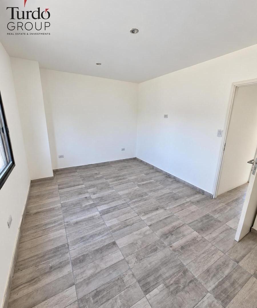Foto de VENTA PH DE 3 AMBIENTES EN DÚPLEX | BARRIO DON BOSCO, imagen 5