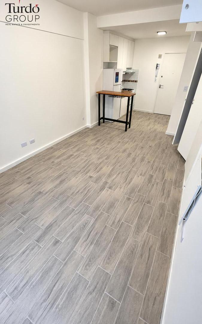 Foto de VENTA 1 AMBIENTE CON BALCÓN Y VISTA ABIERTA | ZONA PUNTA IGLESIA, imagen 3