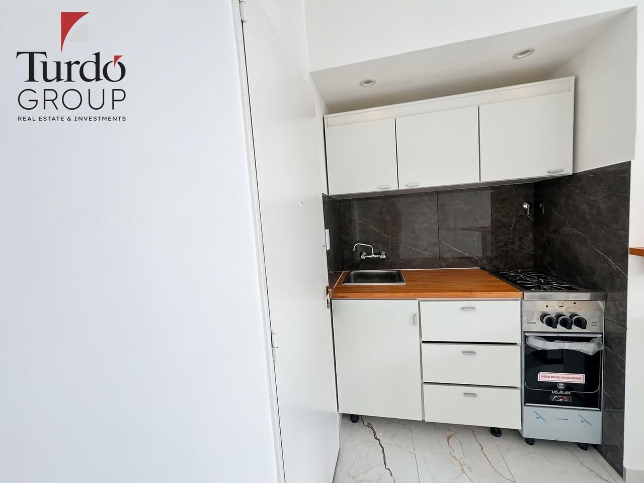 Foto de VENTA MONOAMBIENTE CON VISTA LATERAL AL MAR | ZONA GÜEMES, MAR DEL PLATA, imagen 3