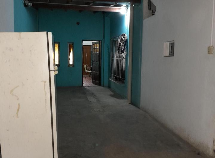 TEMPERLEY Regia casa para 3 familias urgente U$D 60.000 Consulte........