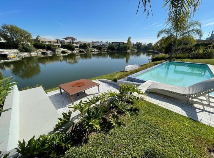 Casa en Alquiler Anual y Temporal en Cabos del Lago - Nordelta 5