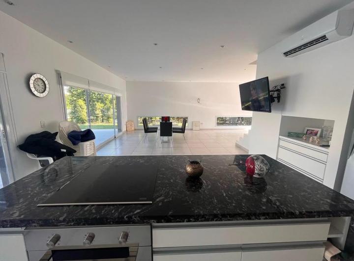 Casa en  Venta y Alquiler Los Lagos Nordelta 5