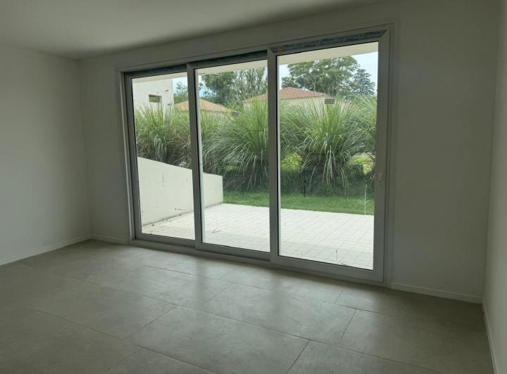 Deparamento en Venta y Alquiler 2 Ambientes en Pilar 5