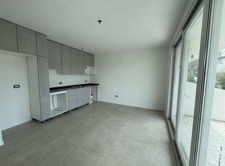 Deparamento en Venta y Alquiler 2 Ambientes en Pilar 2