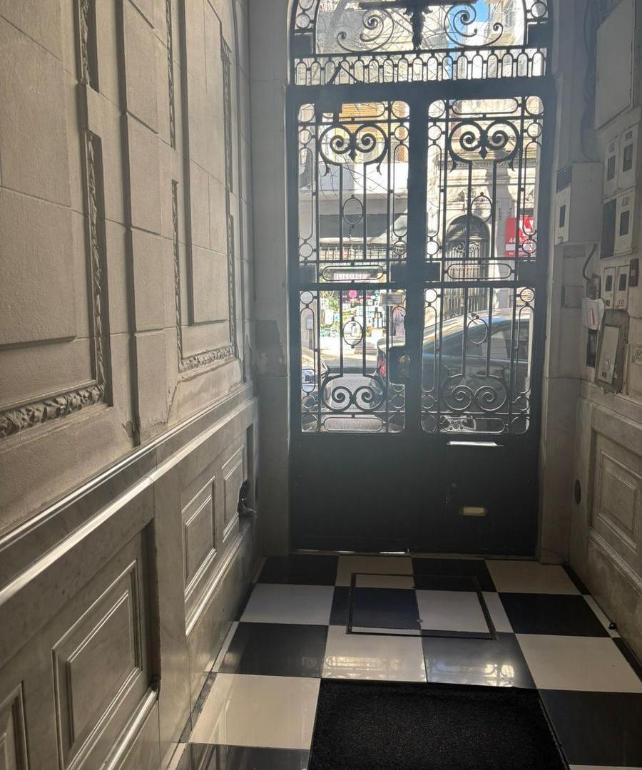 APTO CRÉDITO - Departamento 5 AMB en Venta - Balvanera