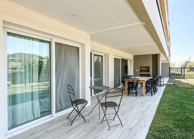 VALOR CIERRE Venta c/renta Departamento 2 amb escritorio c/ Jardín Cochera Pilar