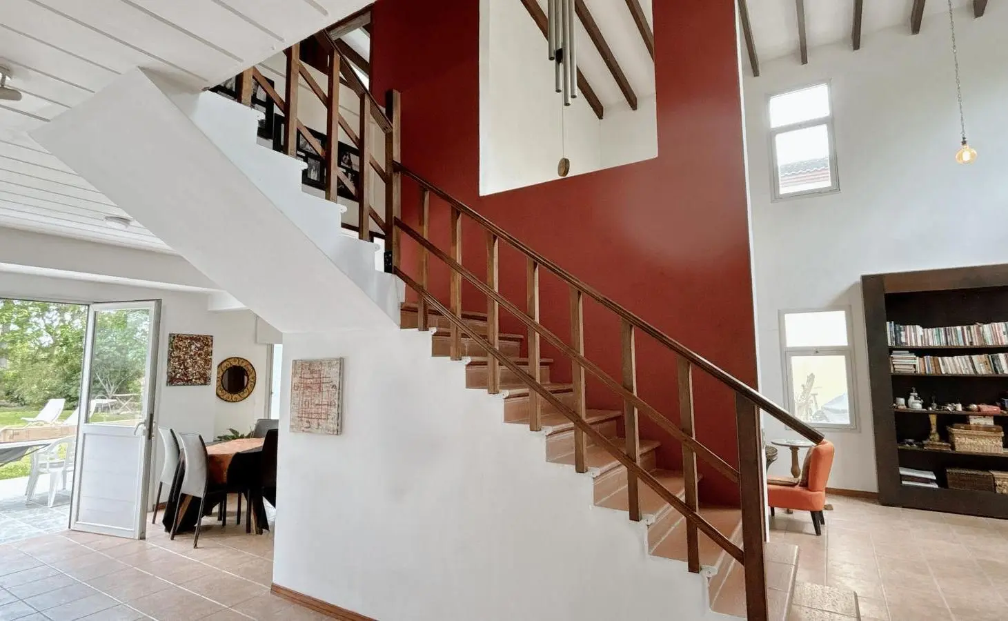 OPORTUNIDAD | Casa en venta en San Isidro con jardín y pileta – Nuevo valor 4