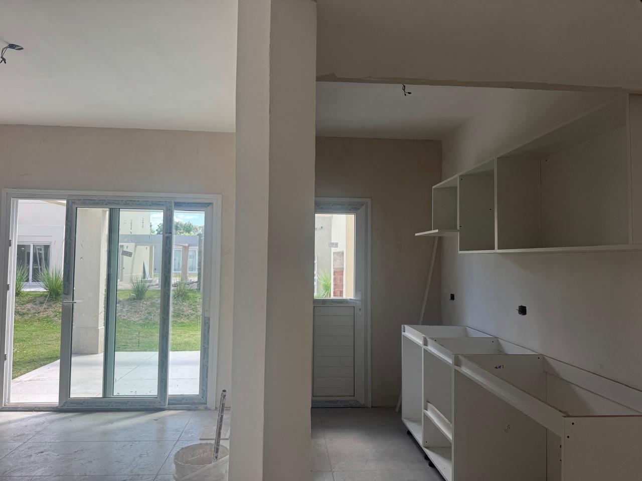 Casa en  Venta de 4 Ambientes en Pilar
