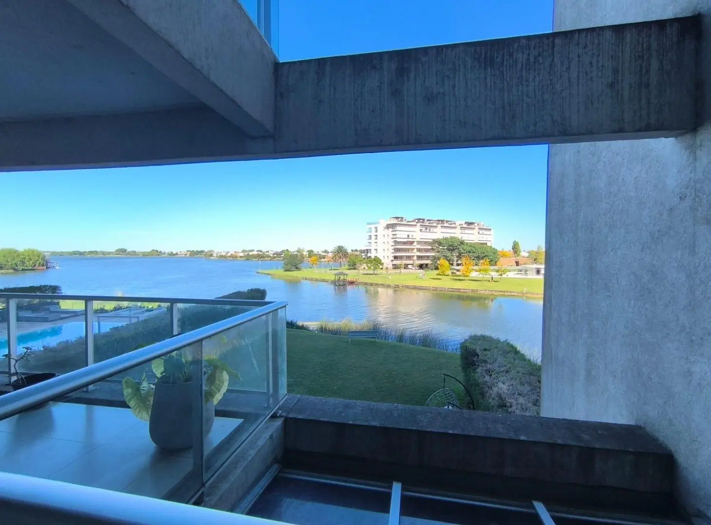 Hermoso dpto vista al lago  - YOO NORDELTA 3