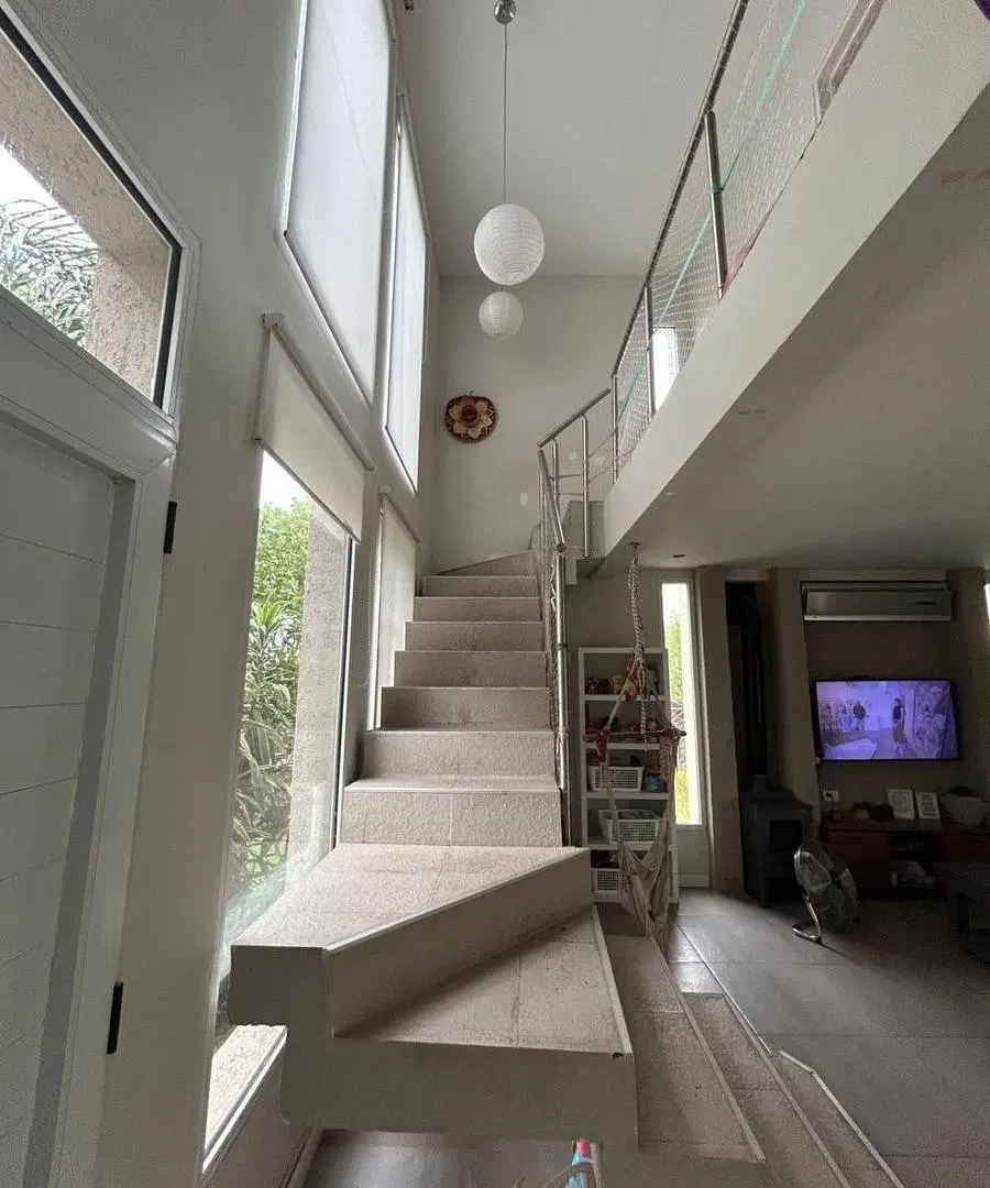 Casa en Venta a la Laguna en Cantón - Norte 5