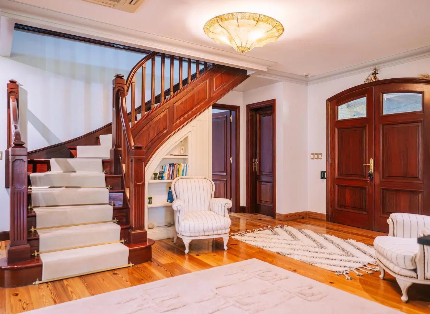 Residencia en venta de 950m2 en olivos 8