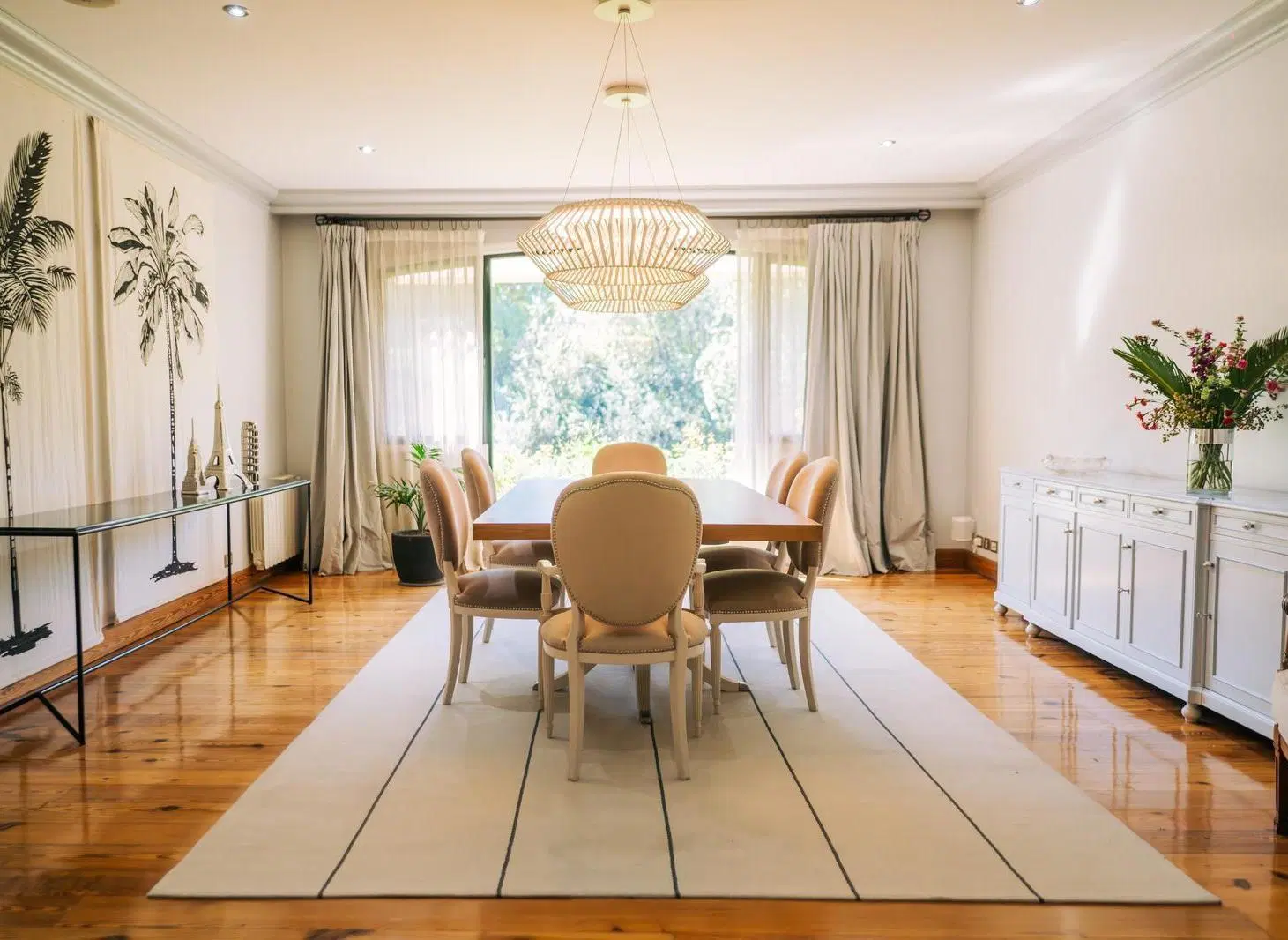 Residencia en venta de 950m2 en olivos 5