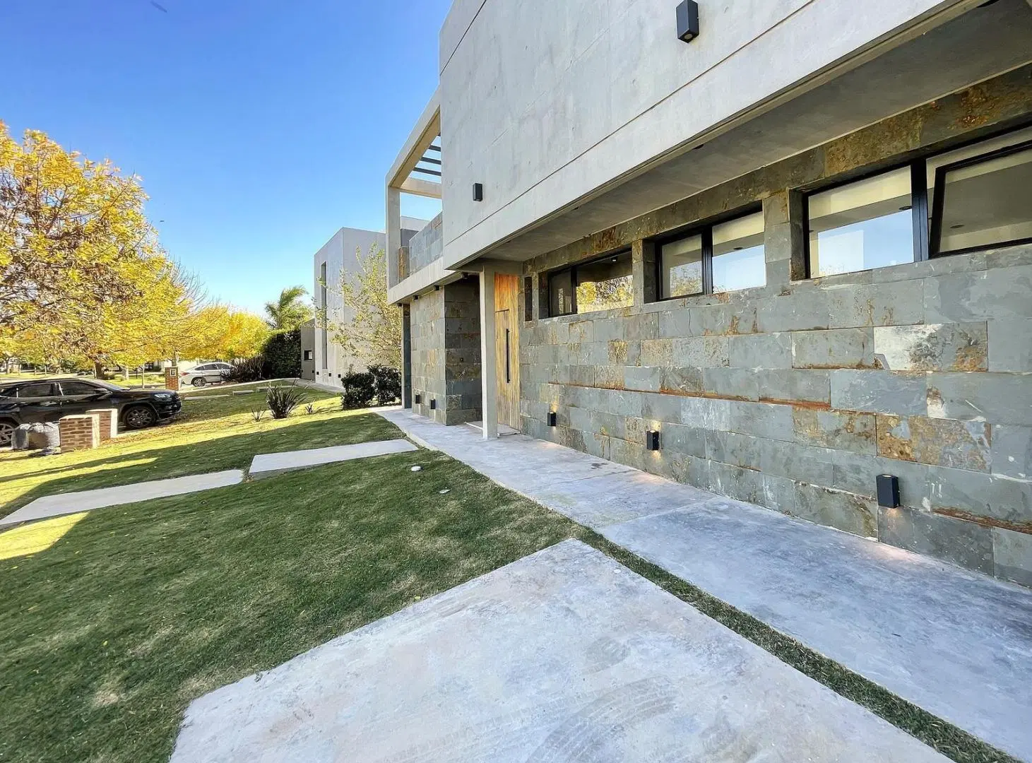 Casa en Venta a la Laguna en El Cantón - Islas, Escobar 4