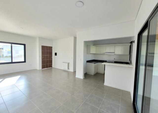 Venta Con Renta en Santa Elena Pilar del Este