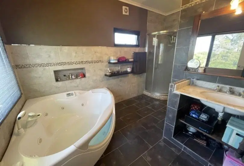 Casa en barrio san matias de 5 ambientes 3