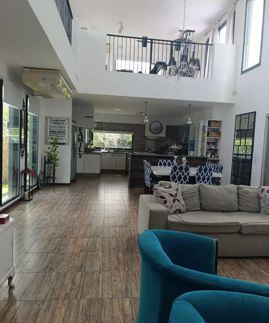 Casa en barrio san matias de 5 ambientes 2