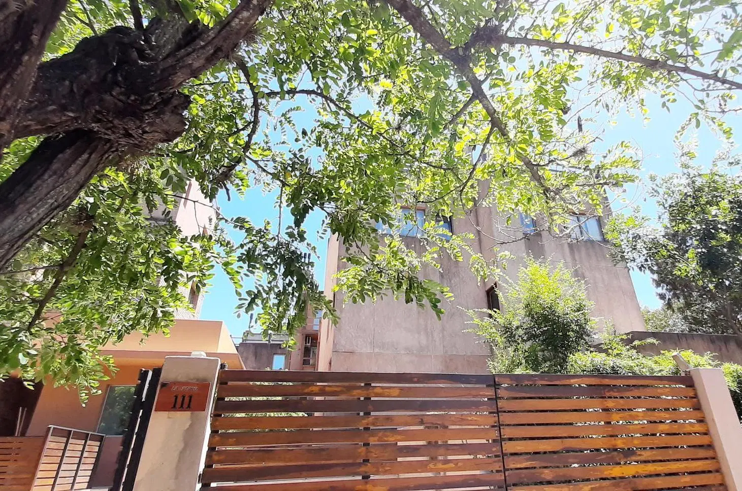 Venta Depto 2 ambtes c/cohera Pilar 2