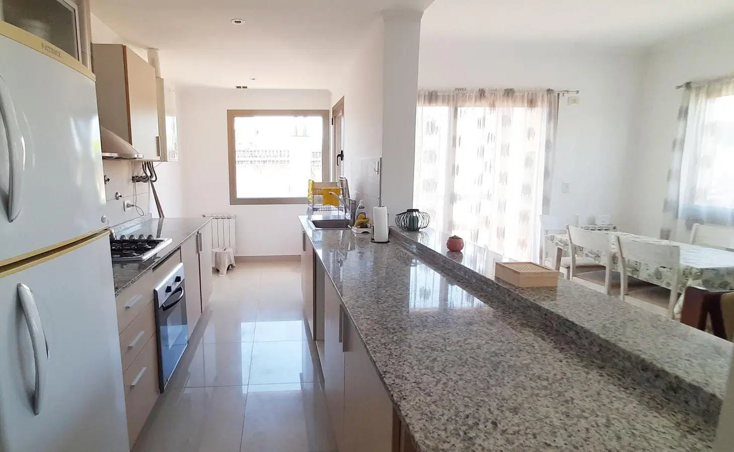 Venta Depto 2 ambtes c/cohera Pilar 4