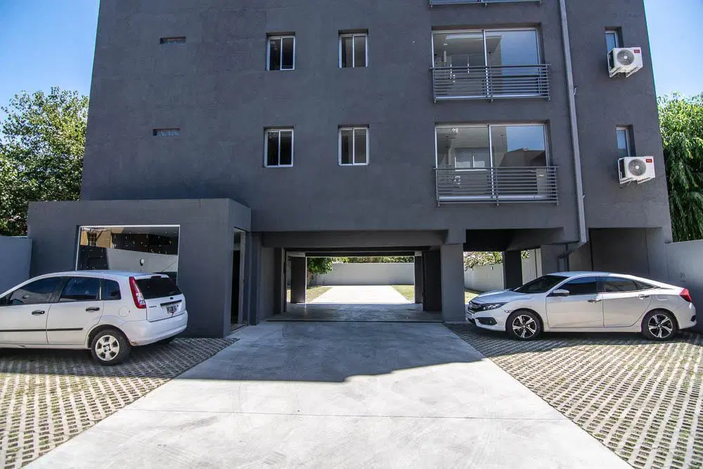 Departamento en Venta 2 amb  Toilette  COCHERA INCLUIDA  Balcon  Parrilla TIGRE 5