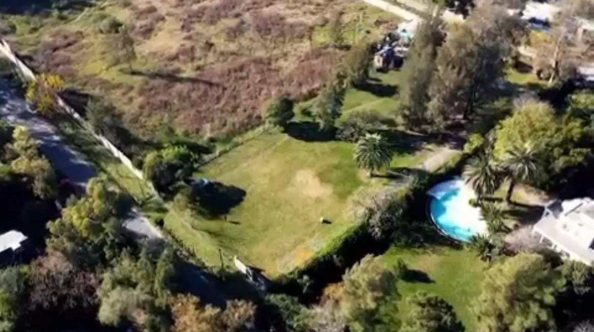 LOTE EN BENAVIDEZ IDEAL DESARROLLO 4