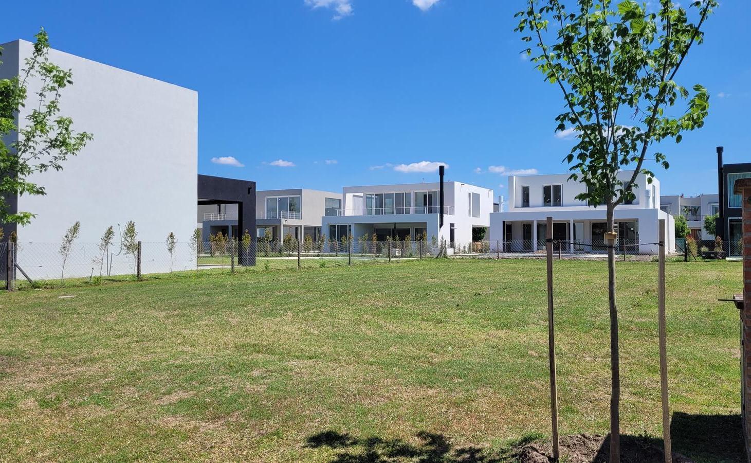 Lote FINANCIADO en Venta en el Barrio Carpinchos - Nordelta