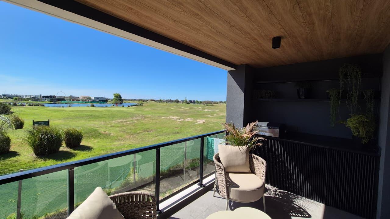 Departamentos 3 ambientes con amenities y garage en GOLF Canton