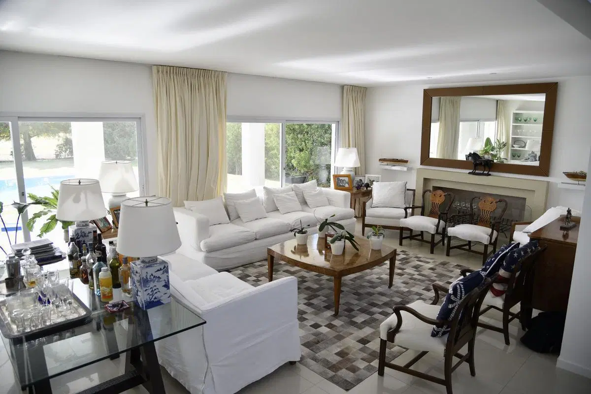 CASA EN VENTA LOTE AL GOLF - NORDELTA 4