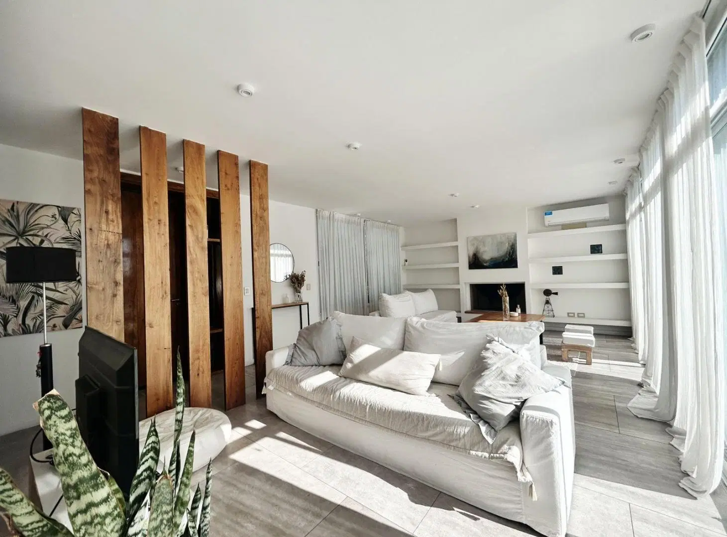 VENTA EN OPORTUNIDAD CASA SALIDA A LAGUNA CANTON ISLAS Mobiliario incluido!! 4