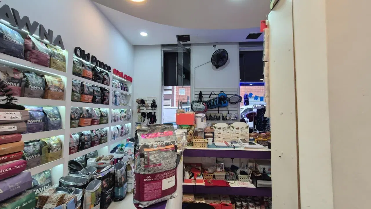 Local en venta con renta en Flores a metros de Rivadavia 5