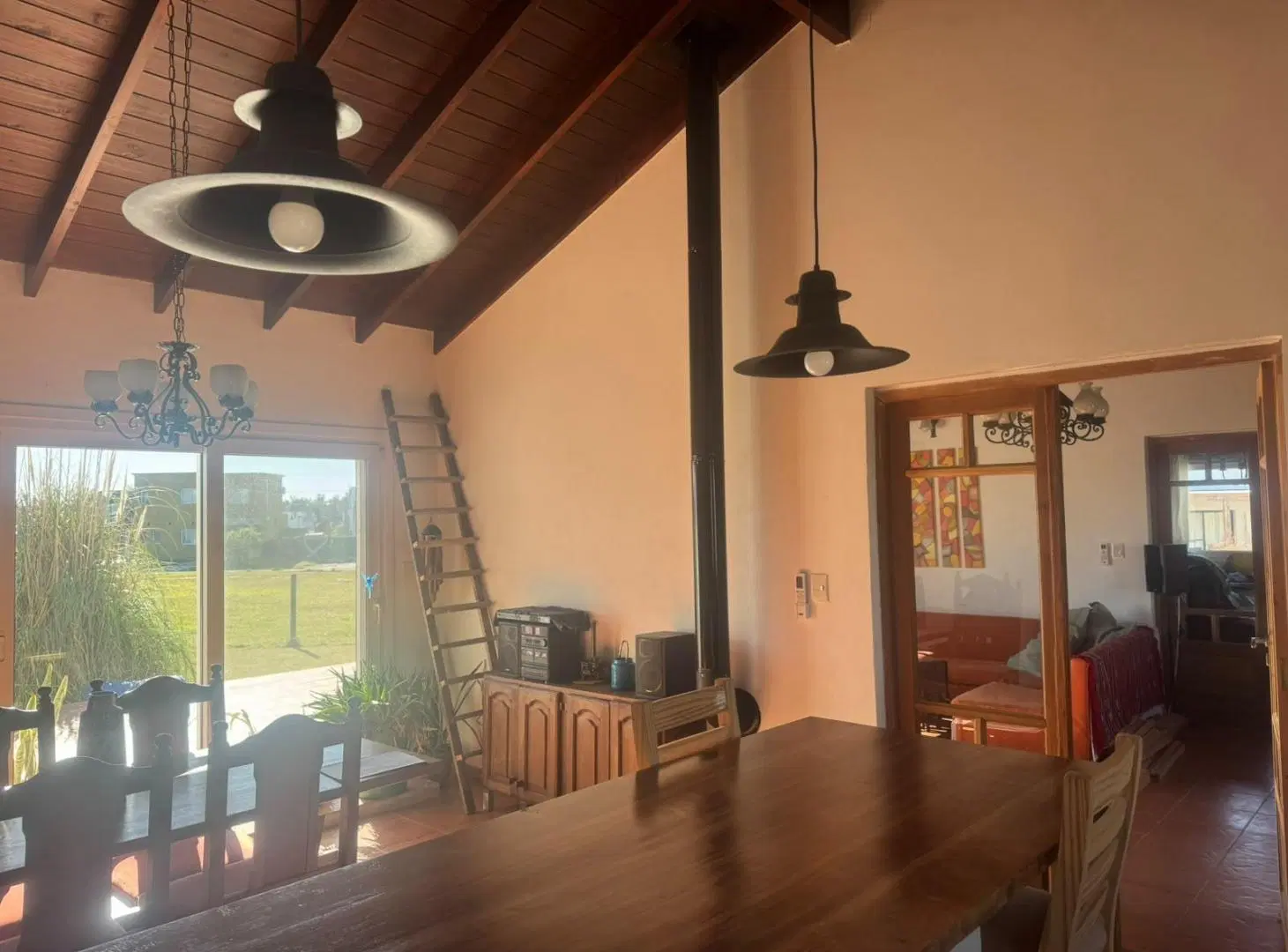 Casa en barrio el ensueño de 4 ambientes 3