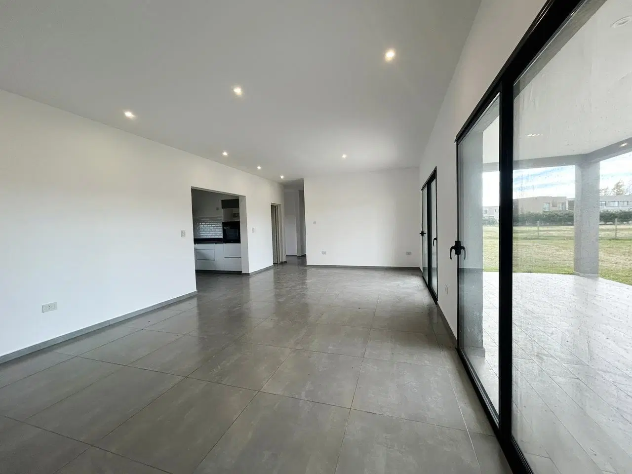 Casa  en venta San Sebastian - lote interno 3 dorm 3