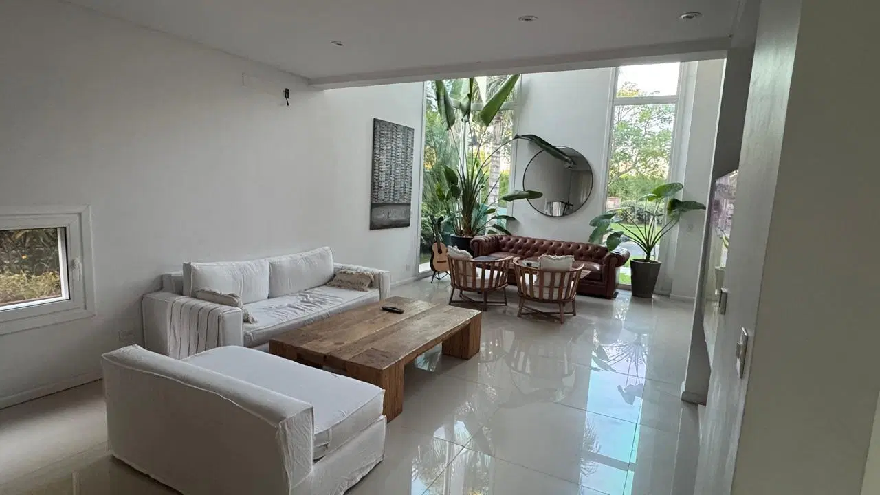 Casa en venta en Los Lagos 8
