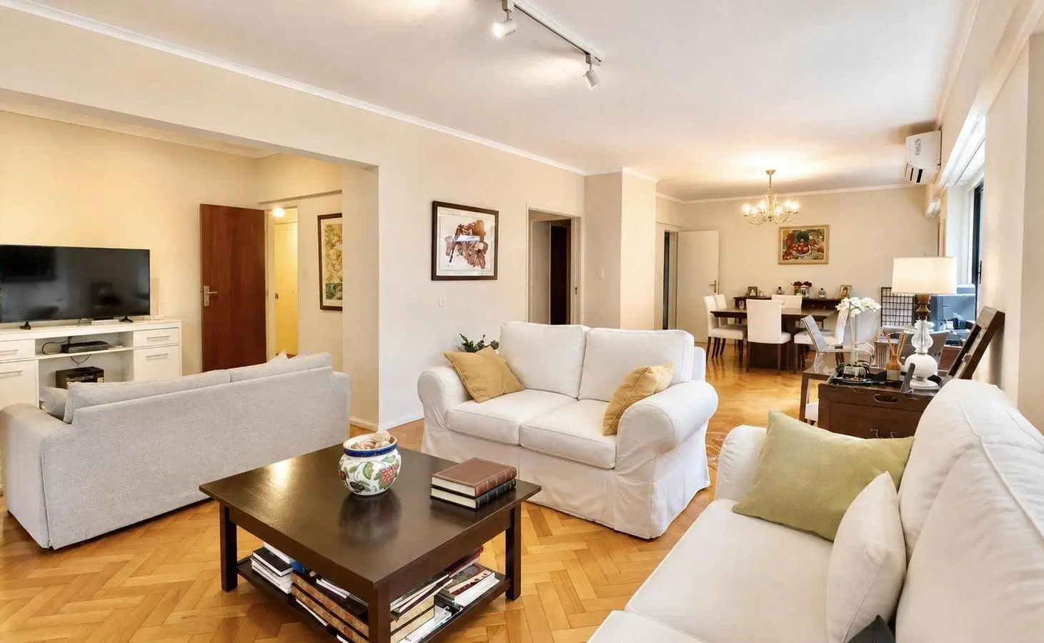 Venta Semipiso de 5 ambientes con cochera y amenities en Barrancas de Belgrano 5
