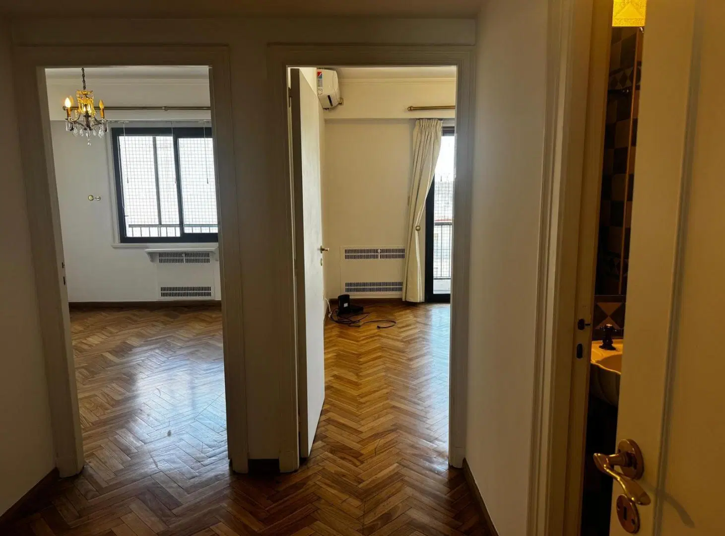 Departamento 3 ambientes con dependencia y cochera 8