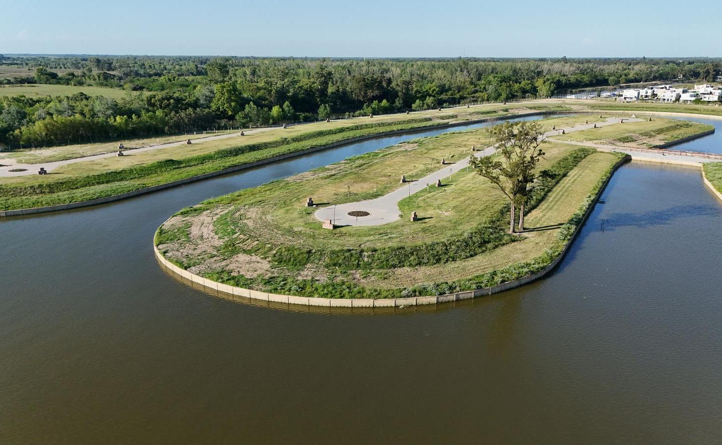 Foto de Terreno en Bahía Villanueva - Sector Rio - Isla, imagen 1