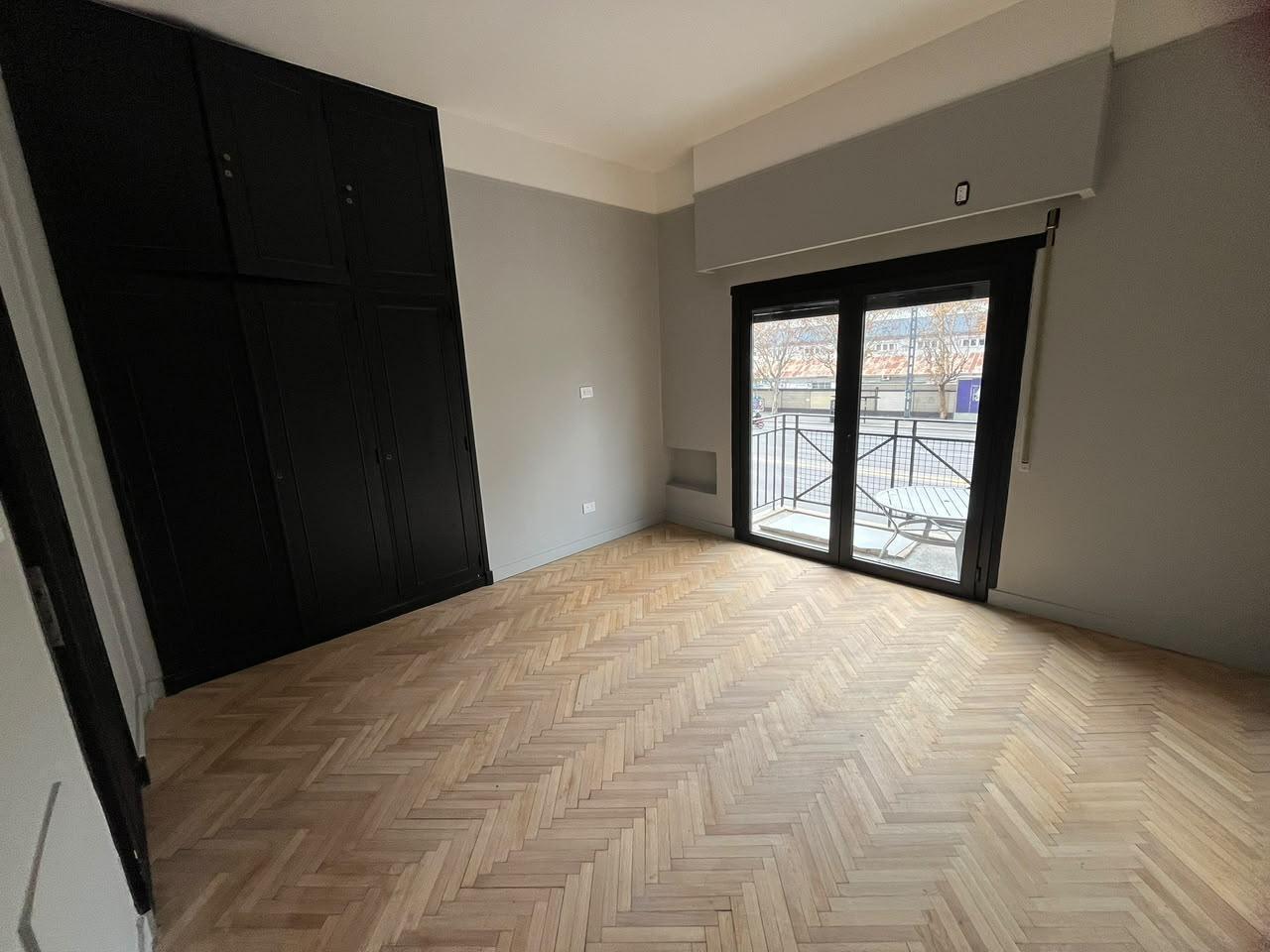 Foto de Venta Departamento 2 amb c/Balcón en Retiro Refaccionado!, imagen 5