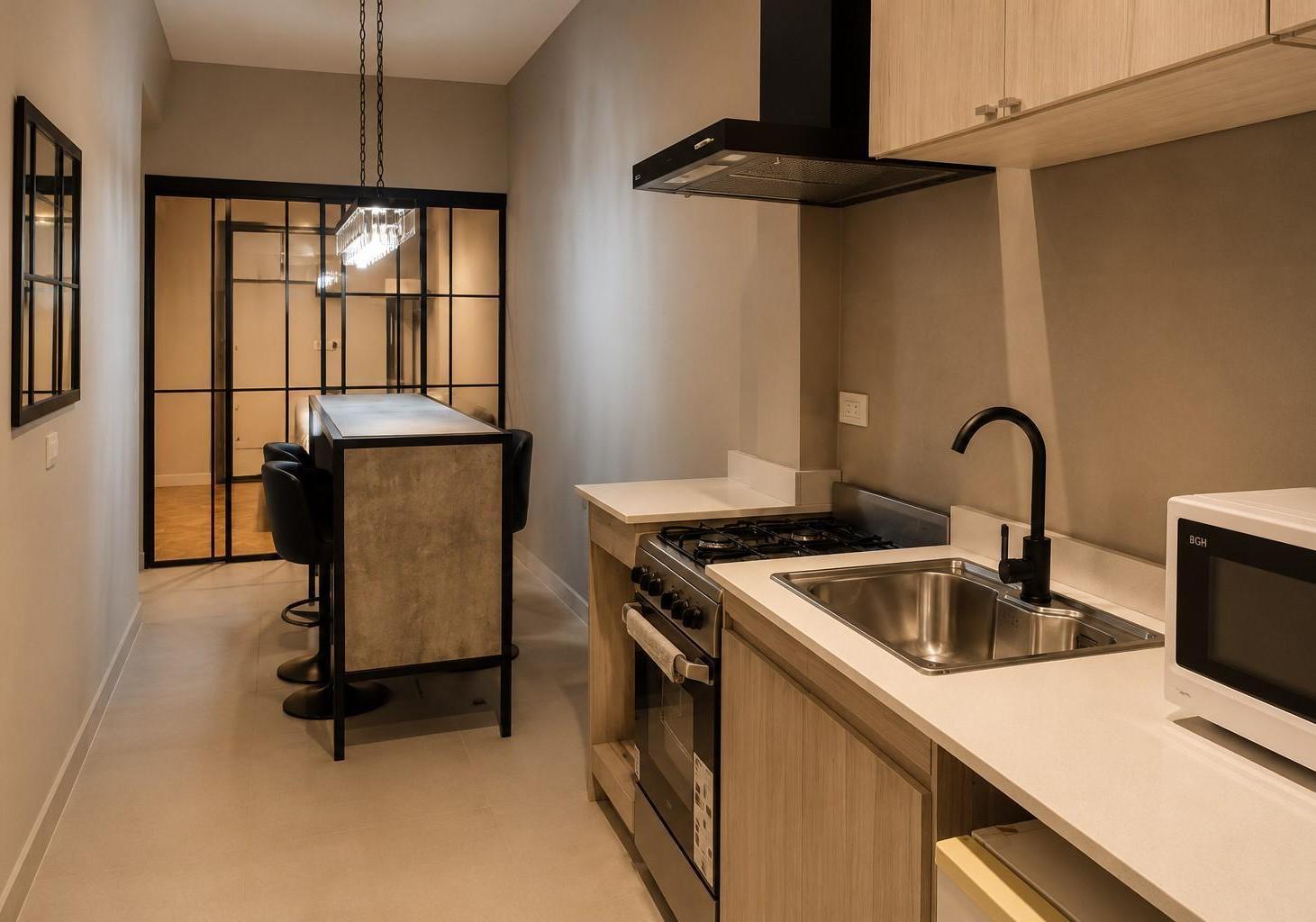 Foto de Venta Departamento 2 amb c/Balcón en Retiro Refaccionado!, imagen 4