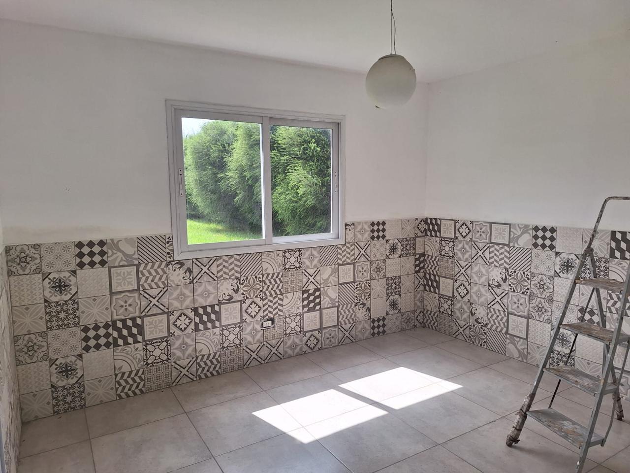 Foto de OPORTUNIDAD APTO CRÉDITO - Casa en Venta a Refaccionar en Santa Teresa, imagen 1