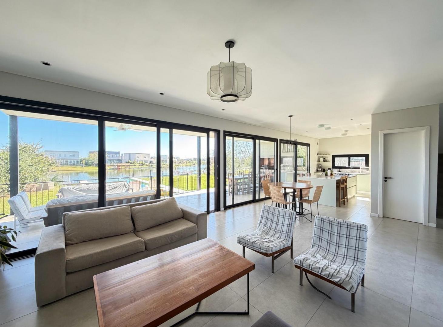 Foto de Casa en VENTA - Canton Golf a la laguna, imagen 5