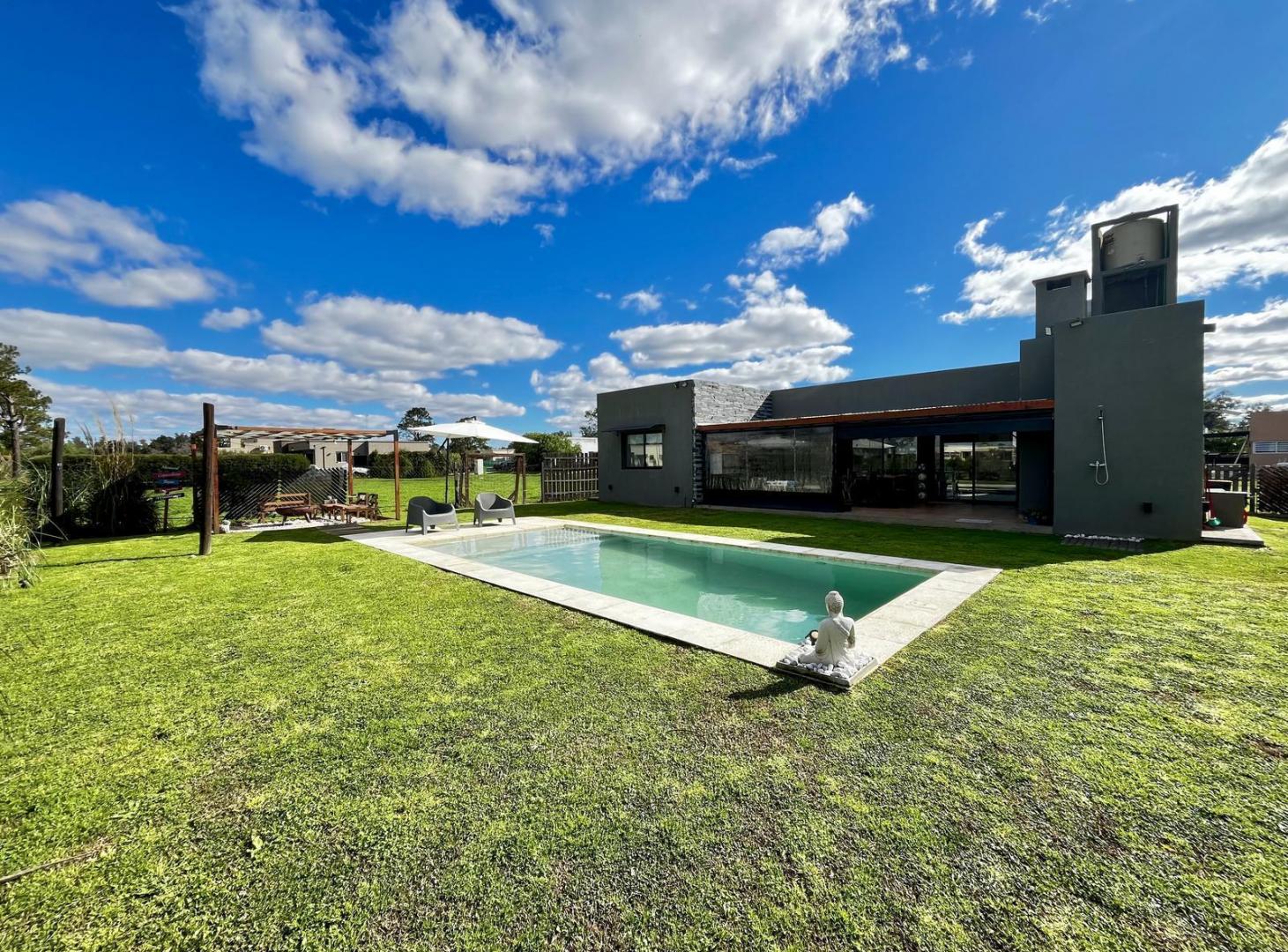 Foto de Casa en venta 3 dorm + piscina + parrilla galeria luminosa y espaciosa, imagen 5
