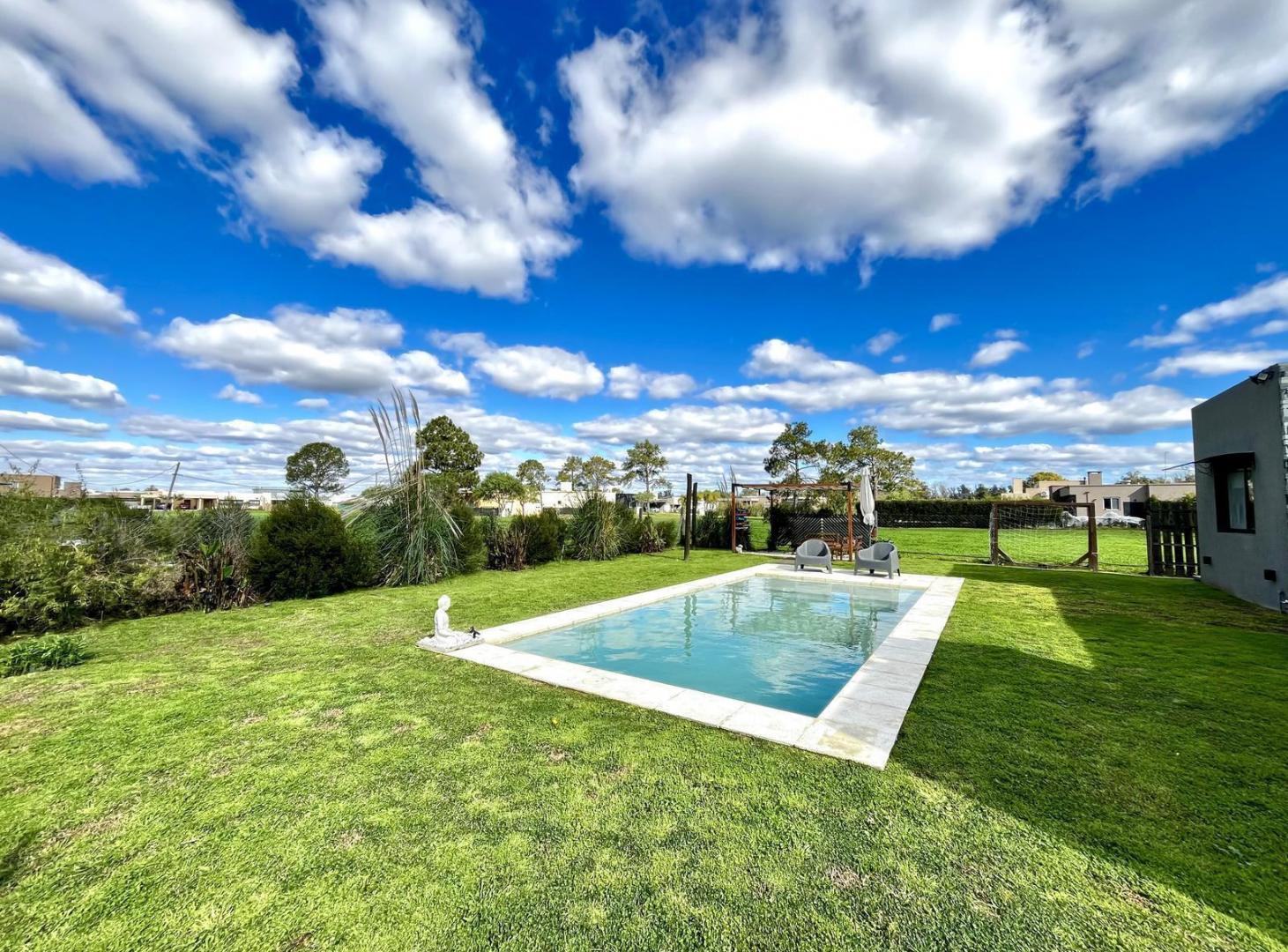Foto de Casa en venta 3 dorm + piscina + parrilla galeria luminosa y espaciosa, imagen 4