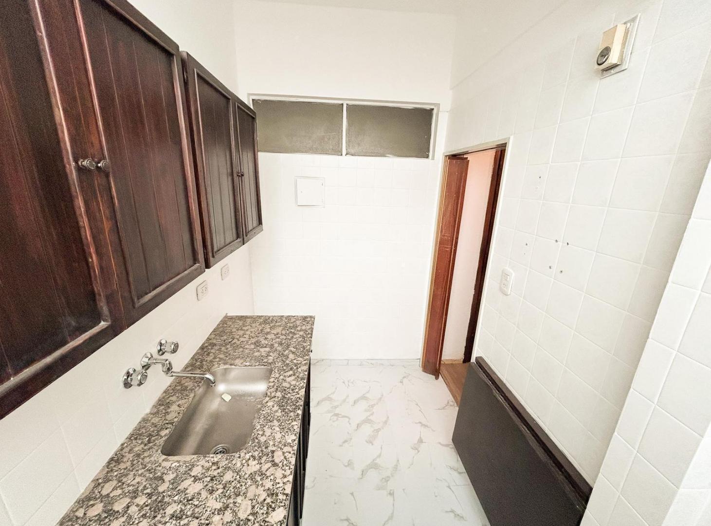 Foto de Departamento en Venta en Almagro, imagen 1