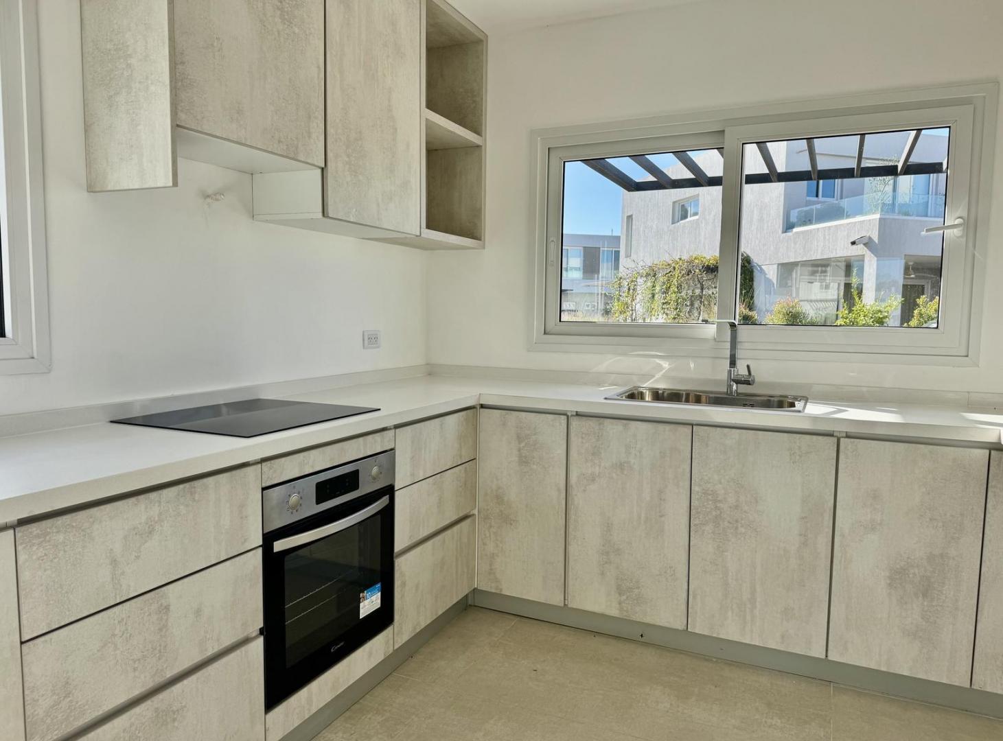Foto de Departamento en Venta de 4 ambientes en Pilar, imagen 1