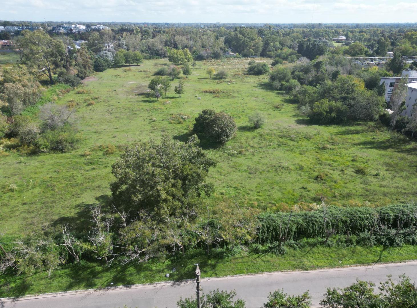 Foto de OPORTUNIDAD DE INVERSIÓN EN PILAR | 13.774 M² A METROS DE HIGHLAND PARK, imagen 5