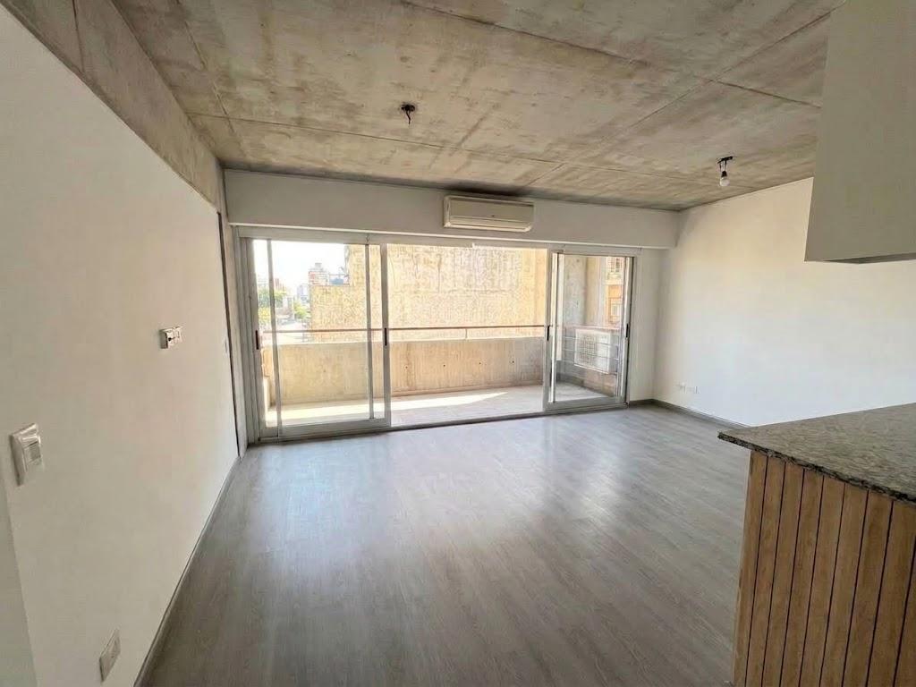 Foto de 2 Ambientes con Cochera, Balcón y Terraza Exclusiva – Centro de San, imagen 1