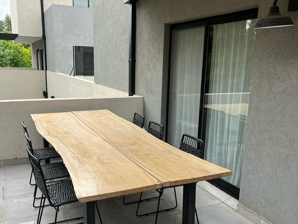 Foto de Departamento Duplex 3 ambientes en Barrio Altos del Encuentro en Pacheco, imagen 2