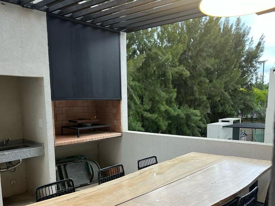 Foto de Departamento Duplex 3 ambientes en Barrio Altos del Encuentro en Pacheco, imagen 5