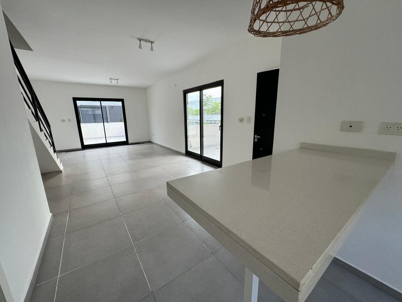 Foto de Venta de Duplex de 3 ambientes en Pacheco / Benavidez, imagen 3