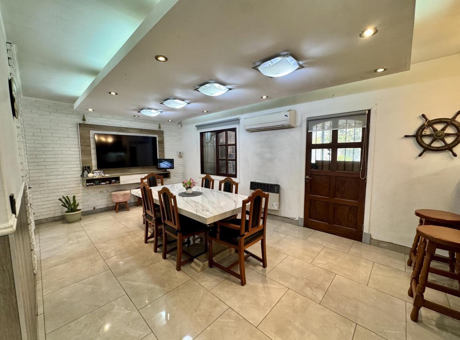 Foto de Casa en Venta con Gran Parque, Piscina y Posibilidad de 4.º Dormitorio, imagen 4