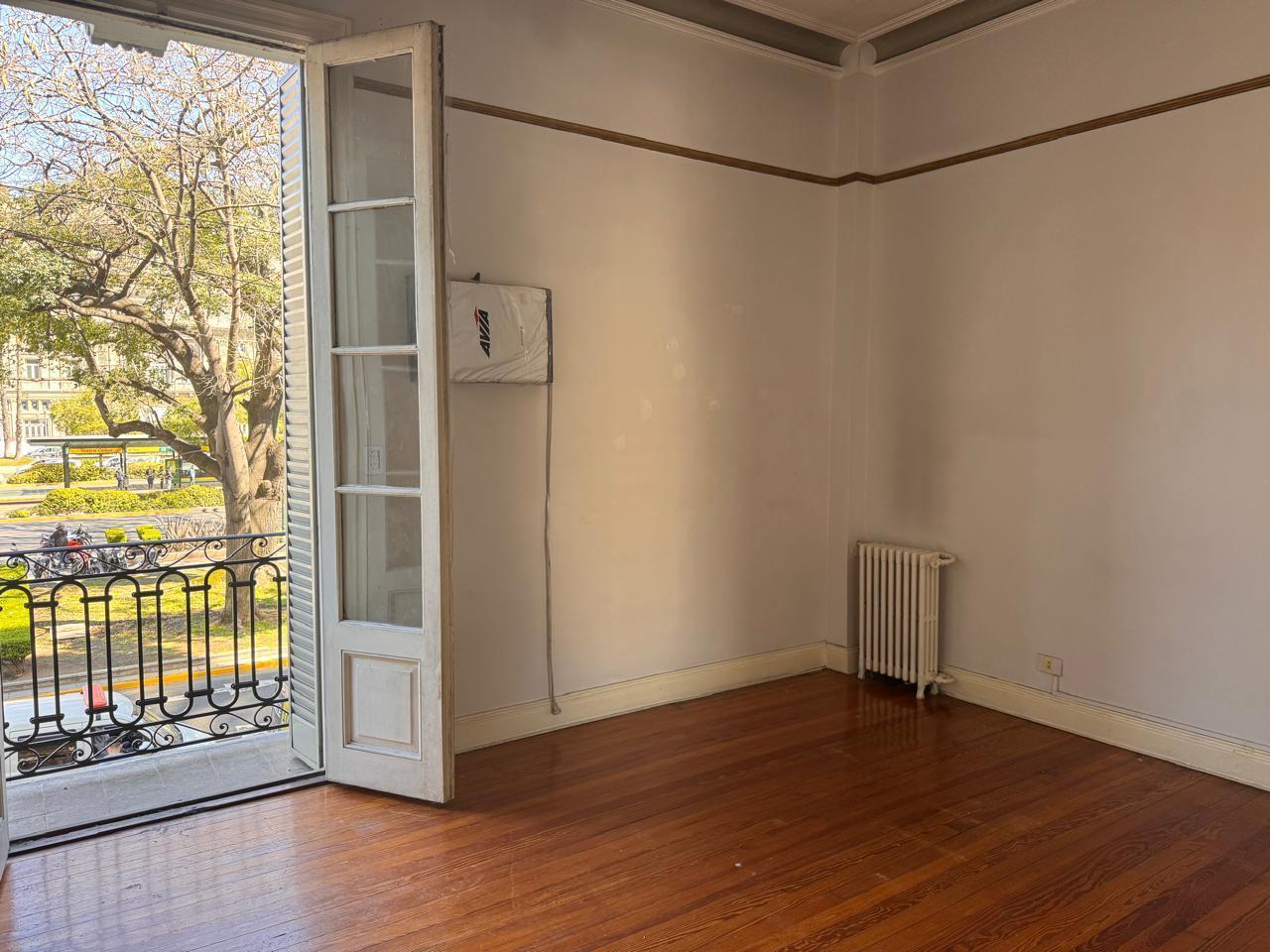 Foto de OFICINA EN VENTA Carlos Pellegrini y Tucumán , CABA, imagen 3